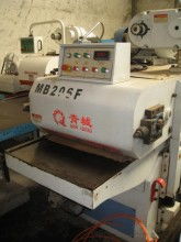  東莞衛(wèi)民機(jī)械加工店 主營 二手木工機(jī)械 雙面刨