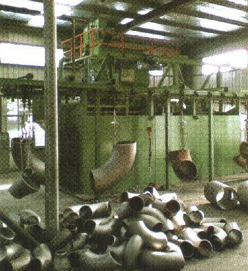 重慶噴砂機 重慶拋丸機 重慶噴砂加工 九龍坡區創業機械廠 拋丸機