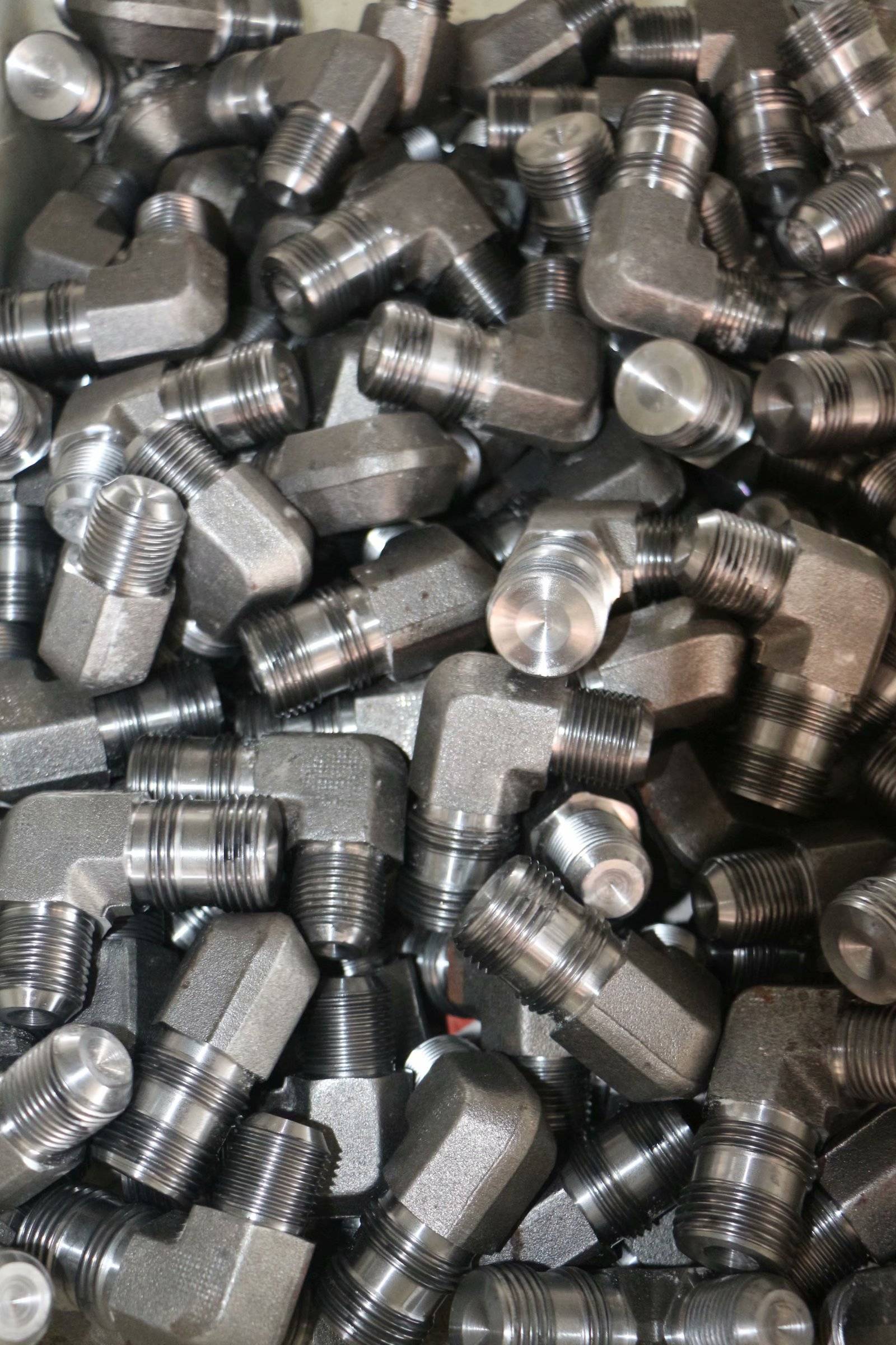 從佼佼學子到外貿公司總經理的華麗轉身-訪江西晟潯機械創始人周啟榮